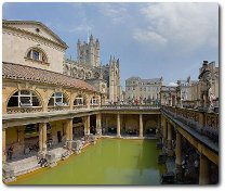 Roman baths in Bath, photo by Diliff, available through Creative Commons